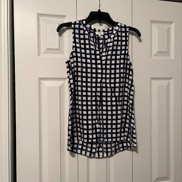 crown & ivy Tops - Shirt